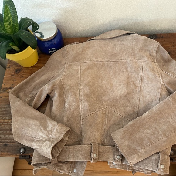 Blank NYC Tan Suede Jacket - Picture 2 of 4